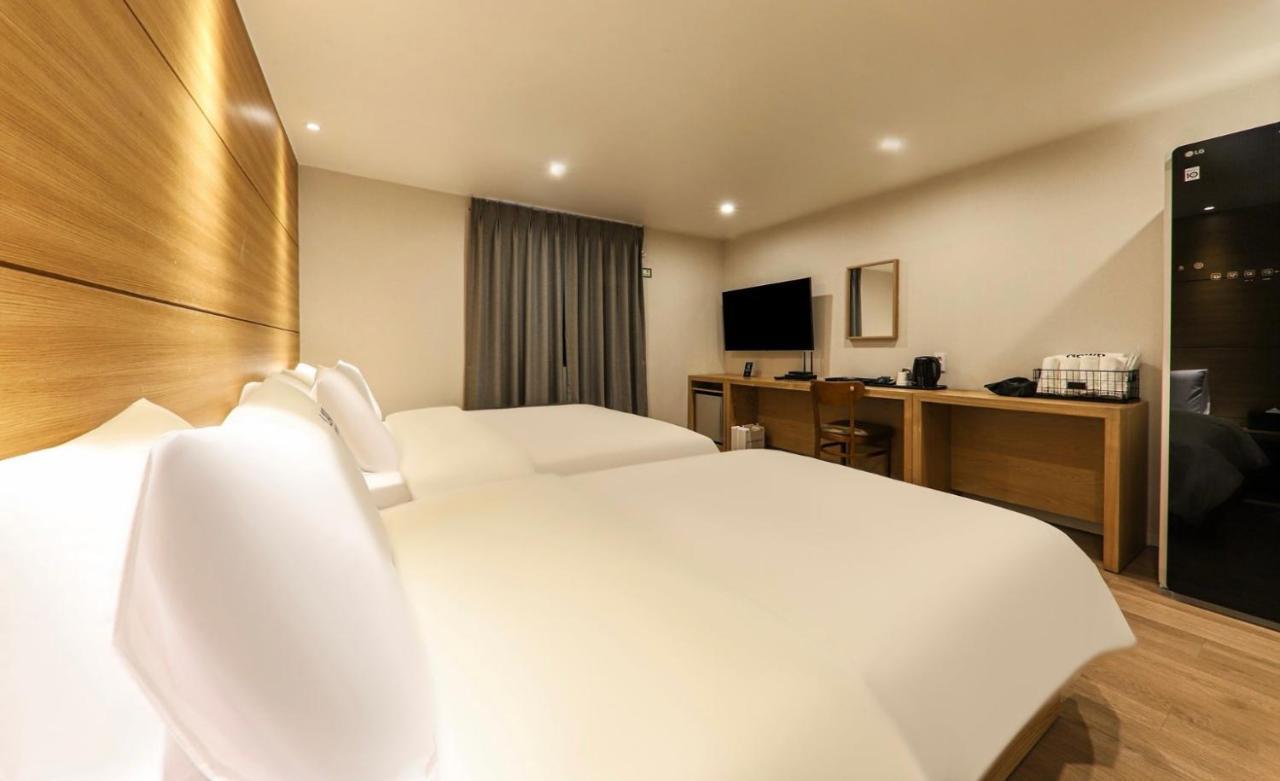 Hotel Laon Тхонъён Экстерьер фото